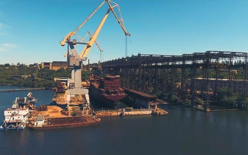 乌克兰造船厂的相关图片